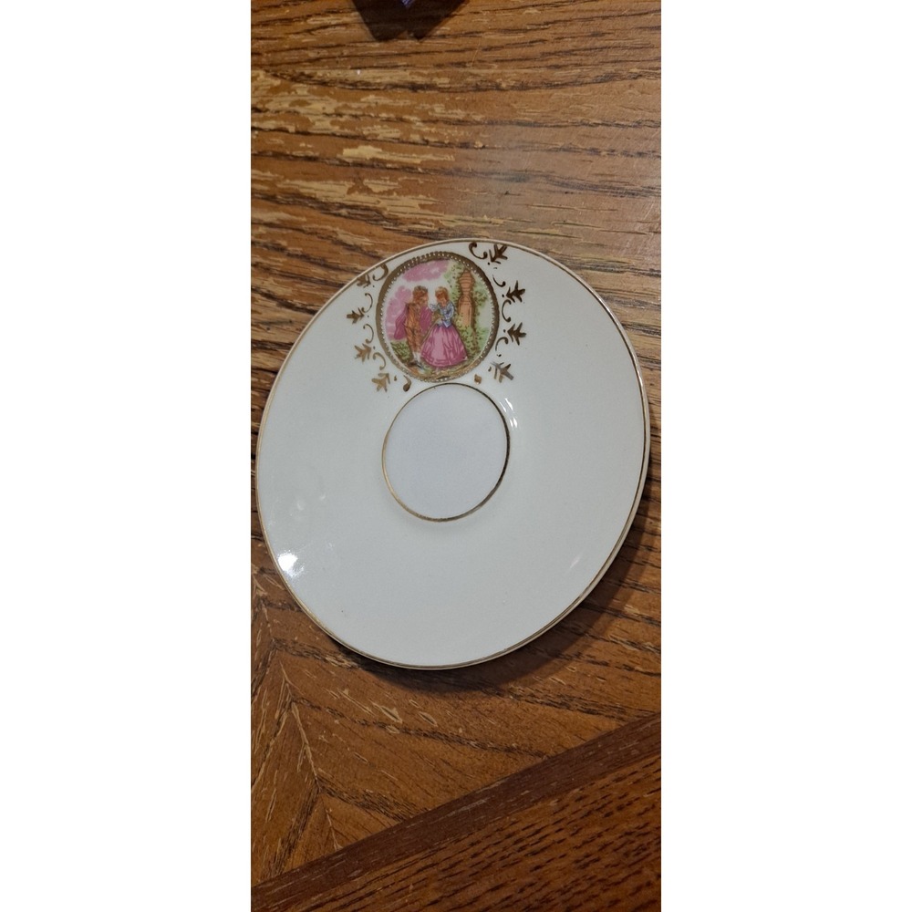Vintage plate coloniales porcelain  4.5"